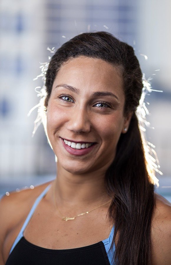 كل سنة وانتم والاسرة الكريمة بخير 
عيد اضحى مبارك🐑🐏 #HappyEid