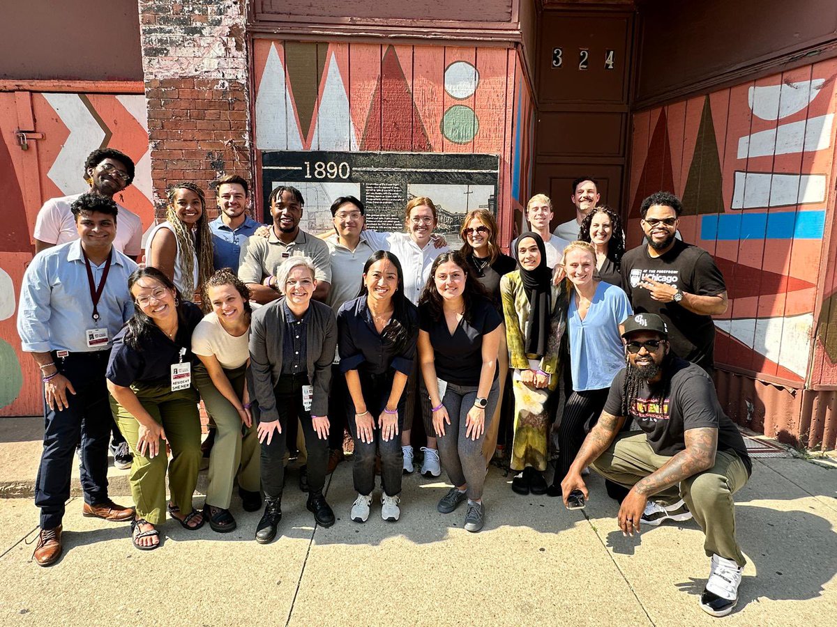 braylee_grisel's tweet image. During orientation we had a history tour of the Southside that explored the inequalities and the strengths of the community where we will practice. So proud to join a program that genuinely cares for our patients and so inspired by all my new colleagues at @UChicagoEM !