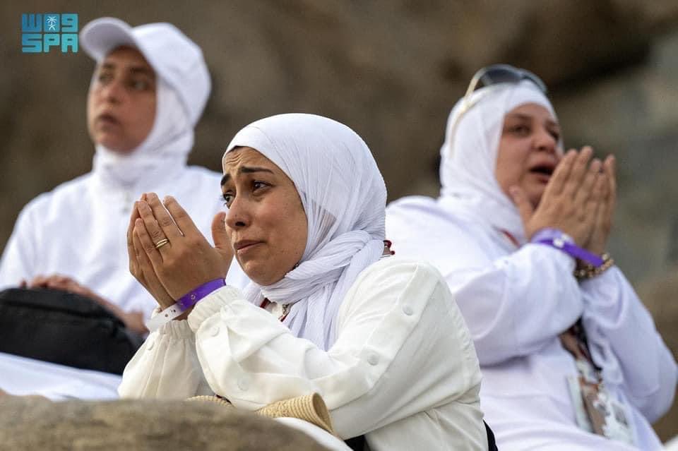 اللهم ارزقنا لذة الدعاء والبكاء في عرفة🤲🏼