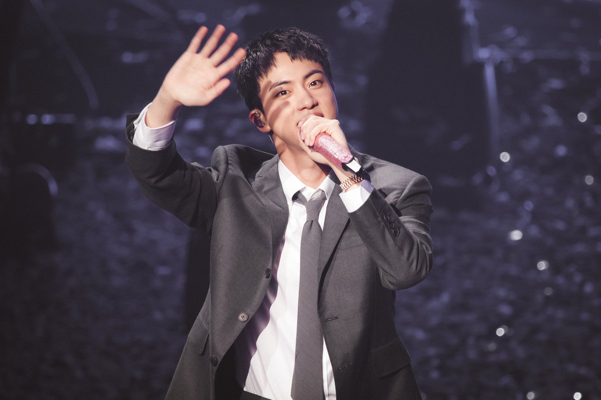 Thumbnail of www-x-com-mooncha613-status-1801959555519435176-e781a4e530ed47b2