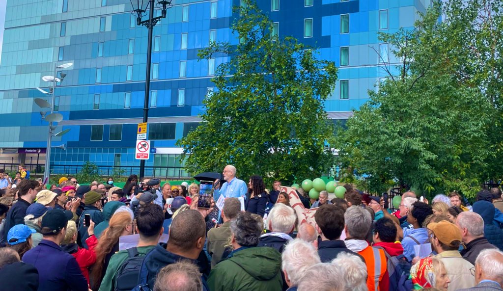 jeremycorbyn's tweet photo. Today, we held an emergency rally to defend our NHS.

As the independent candidate for Islington North, I will never take donations from private healthcare.

I will protect our services from cuts and privatisation.

I will always defend a fully funded, fully public NHS. https://t.co/LAR0hfn0id