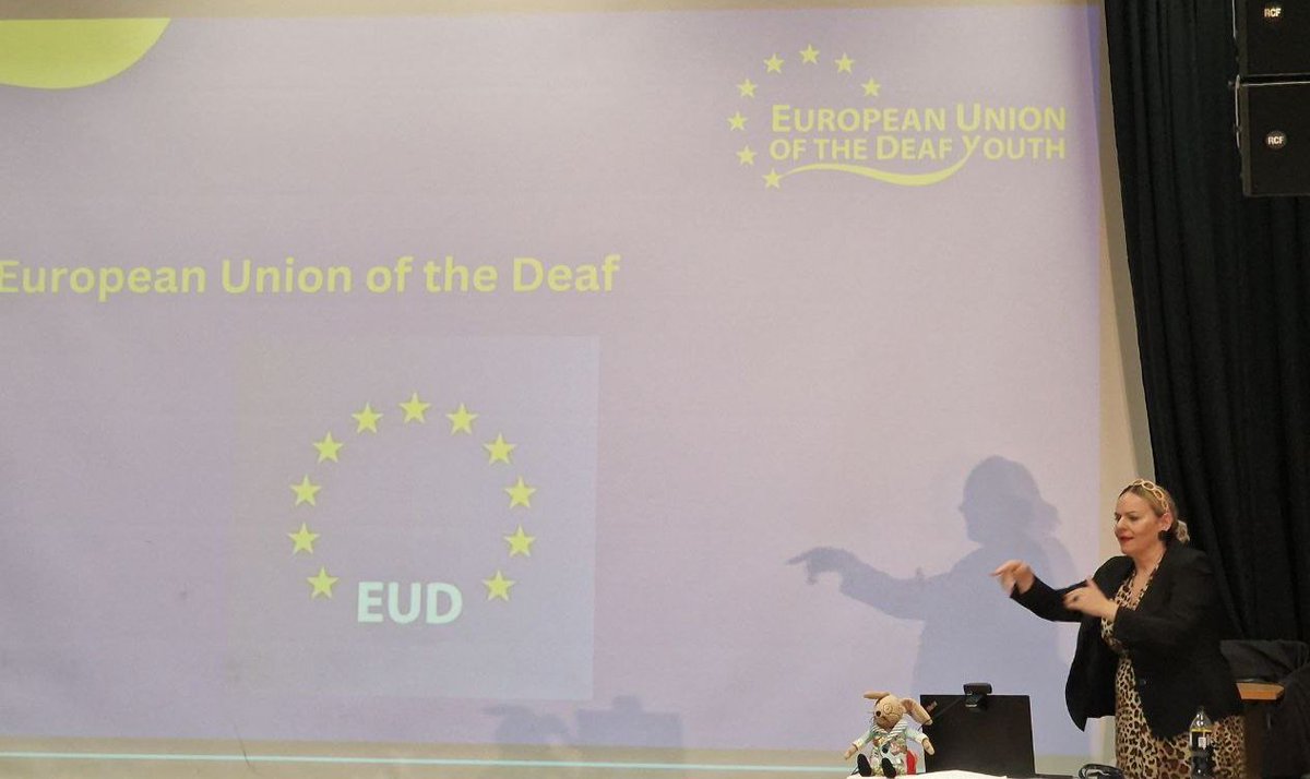 📸 EUD President Sofia Isari presenting her introduction at the <a href="/EUDYouth/">EUDY</a> General Assembly in Oslo, Norway! #EUD #EUDY #DeafCommunity #Inclusion #YouthEmpowerment #Oslo #Norway