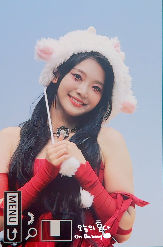 000518com's tweet photo. 240615 프리뷰

#에버글로우 #EVERGLOW #온다  #ONDA #조세림 https://t.co/pcmA6hbH3h