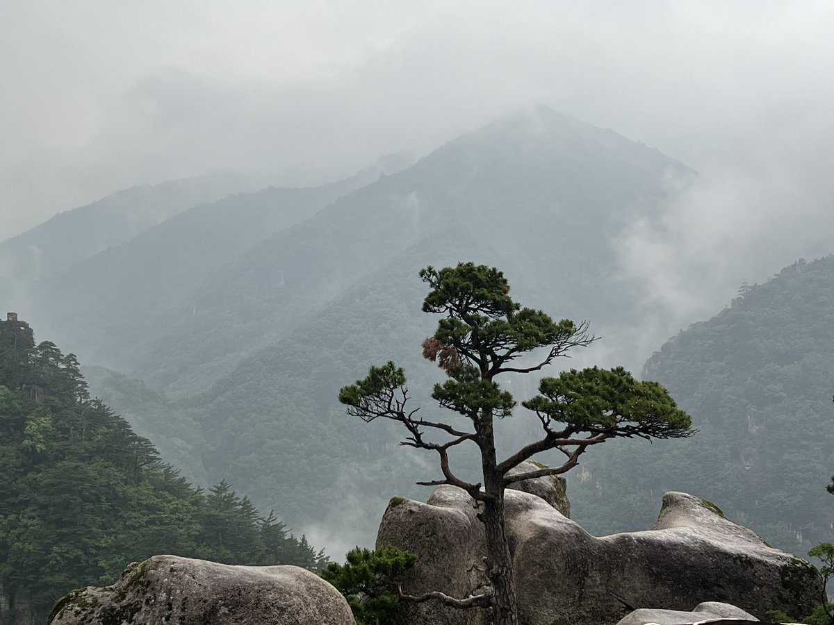 비오는날 두타산성