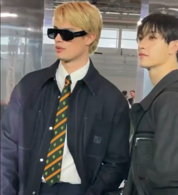 AboutMusicYT's tweet photo. Nicholas Galitzine and Bang Chan were spotted together at the Fendi show. https://t.co/KV2p41fDSx