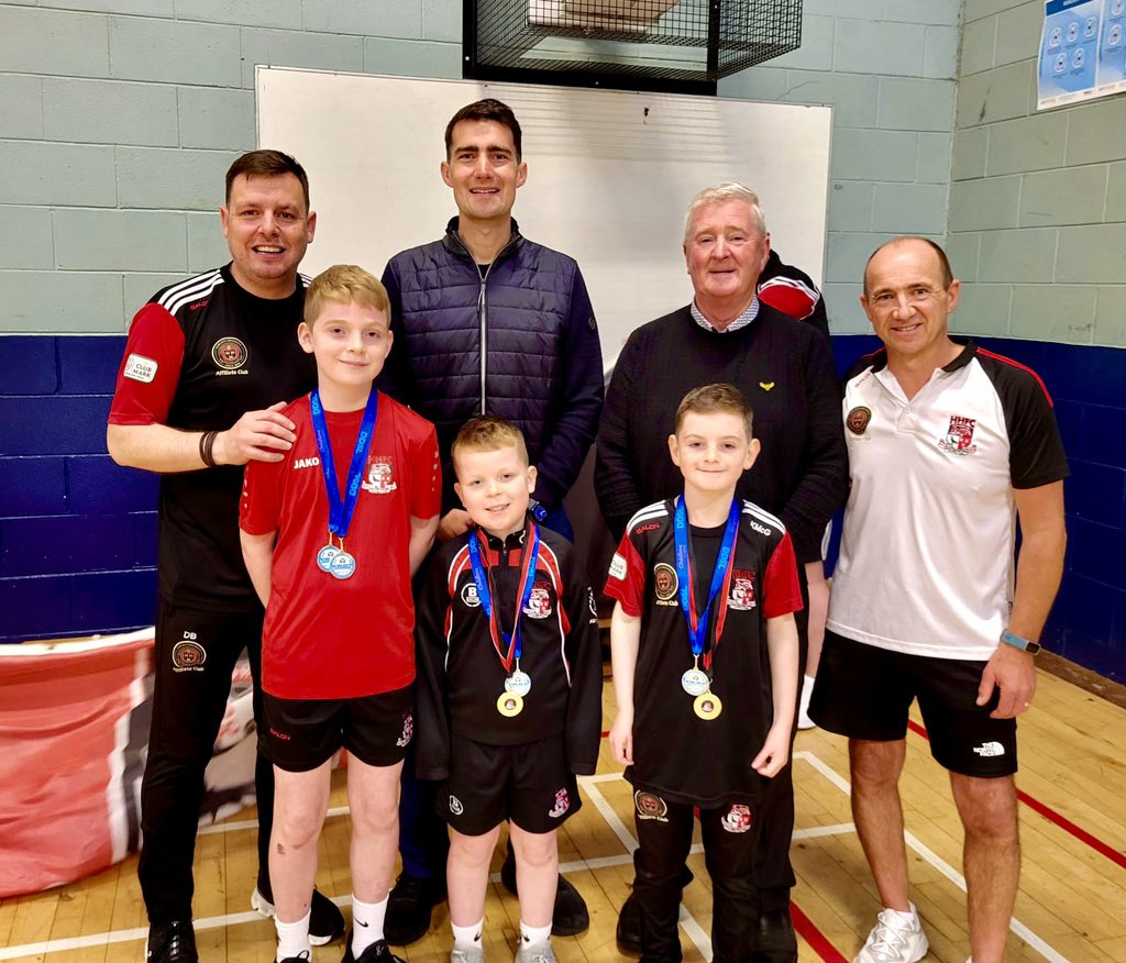 jackfchambers's tweet photo. Delighted to attend the annual medal awards with Cllr. Tom Kitt this morning for Hartstown Huntstown Football Club @HHFC2013 with hundreds of players participating throughout the year⚽️

Thanks to all the volunteers who support the club🔴⚫️ https://t.co/10V0CFRxxe