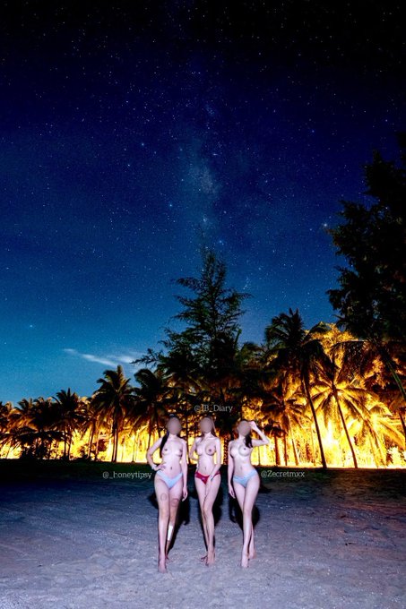 ถ้าคุณเบื่อเขา มาดึงดาวกับพวกเรามั้ยคะ @_Honeytipsy @zecretmxx   Photo by : @Supermadromance 📸 #นัดเย็ดทางช้างเผือก<a class="tags" target="_blank" title="On Twitter" href="/?out=eyJ0eXAiOiJKV1QiLCJhbGciOiJIUzUxMiJ9.eyJpYXQiOjE3MTkzOTMzMDEsImlzcyI6InR3cG9ybnN0YXJzLmNvbSIsIm5iZiI6MTcxOTM5MzMwMSwiZXhwIjoxNzUwOTI5MzAxLCJyZWRpcmVjdF91cmwiOiJodHRwczovL3R3aXR0ZXIuY29tL19Ib25leXRpcHN5In0.eykatyqA3QQotecwA93x7negRanSzqSvSLfcaNGZkRL280A3aCIvdcK6aPJLCNZNplAtiqf0LN01pmMKVGHcAg">@_Honeytipsy</a><a href="/tag/%E0%B8%99%E0%B8%B1%E0%B8%94%E0%B9%80%E0%B8%A2%E0%B9%87%E0%B8%94%E0%B8%97%E0%B8%B2%E0%B8%87%E0%B8%8A%E0%B9%89%E0%B8%B2%E0%B8%87%E0%B9%80%E0%B8%9C%E0%B8%B7%E0%B8%AD%E0%B8%81"class="tags"><span>#นัดเย็ดทางช้างเผือก</span></a><a href="/tag/toplesstrip"class="tags"><span>#toplesstrip</span></a>