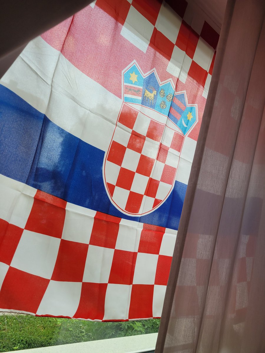 TscheijPieh's tweet photo. Team Ginnheim ist startklar!
#em2024 #vatreni #ajmo https://t.co/Ug3elMrIMS