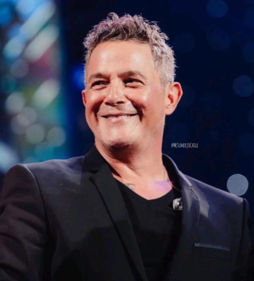 Contigo...

Te amamos con el alma 💙

<a href="/AlejandroSanz/">Alejandro Sanz</a>
<a href="/MeSumerjo_Chile/">Club Me Sumerjo Chile</a> 
#AlejandroSanz
#SanzEnVivo 
#Viña2024 
#Sábado 
#MeSumerjoChile🇨🇱