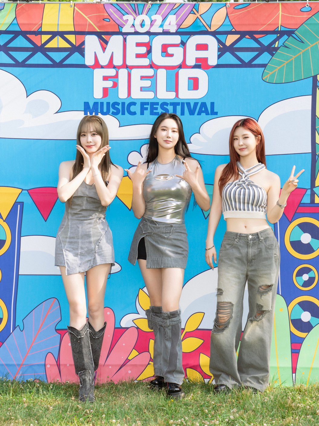 GQHfL0lasAAi2KD?format=jpg&name=large