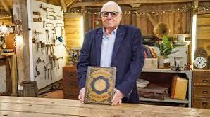 TCS_Humanities's tweet image. Final morning on the memorial garden ready for grand opening on 21st. Join us to see the rest of the garden our commemorative mosaic and hear from distinguished guests eventbrite.co.uk/e/community-ta… @leamcourier @RobbieRinder @RWBAHolocaust @RefugeeWeek