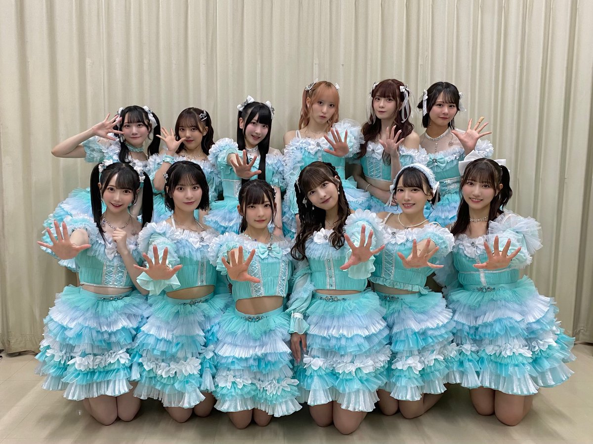 kanisawa_moeko's tweet photo. #ノイミー全国ツアー2024 in 広島 💐
ありがとうございましたーーー!!
皆のエネルギーすっごく感じました✊🏻✊🏻
会いたいと思ってくれた皆、同じクラスだよ🏫
次はついにツアーファイナル!
楽しみだね✨がんばるね✊🏻 https://t.co/yvFJgDOxFg
