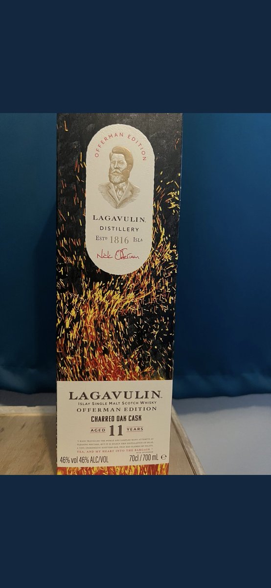 mhunt152's tweet photo. @ChicagoCubsUK @ThatLondonCub @Ren_Francis @Gartzolicious It's a wee drama of a very special Scotch kindly donated by @Gartzolicious https://t.co/mHkuBjFBOg