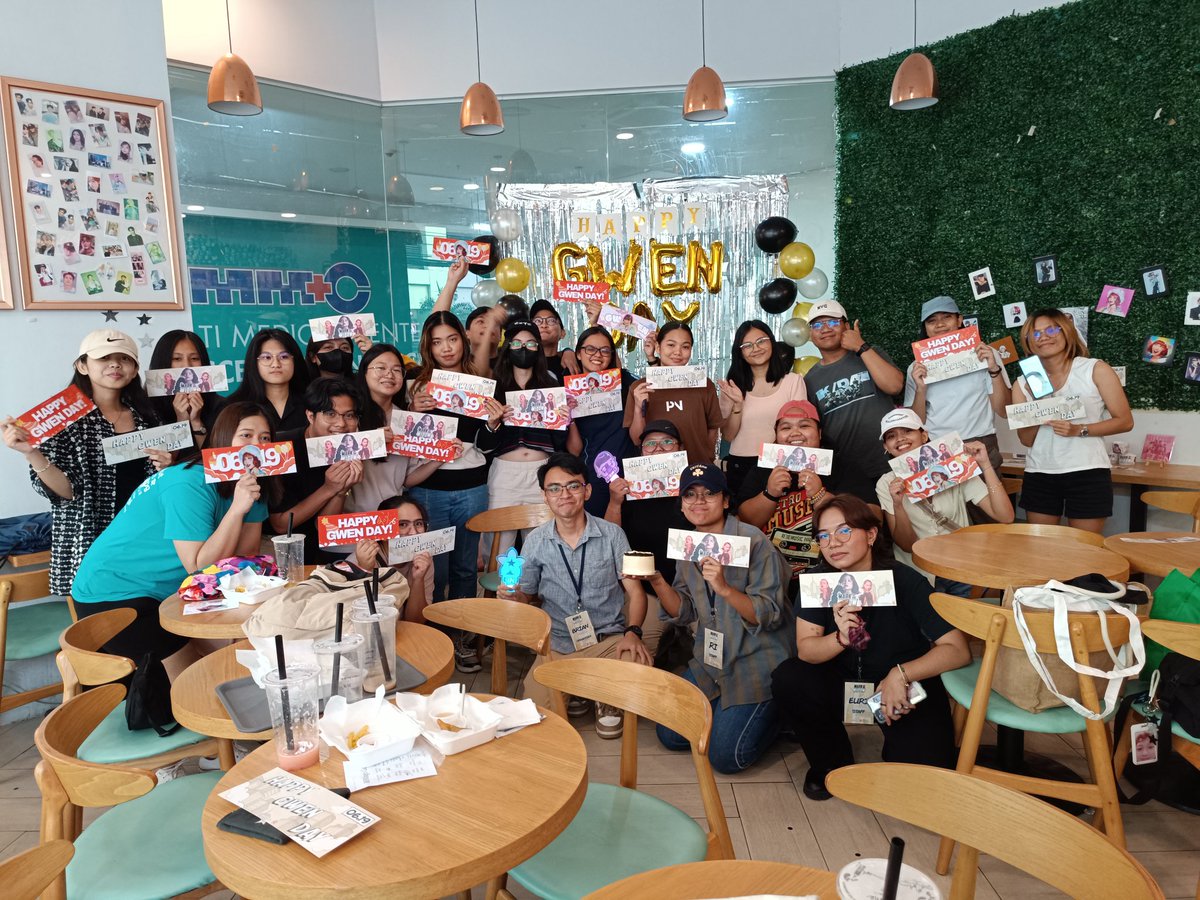 Thank you Blooms who joined us in celebrating Gwen's birthday earlier at Drink Lab Cafe Araneta 💖 

You can share your experience on the event by mentioning us or just by using our hashtags!

#MarkoftheWidow #BINI #Teenfresh