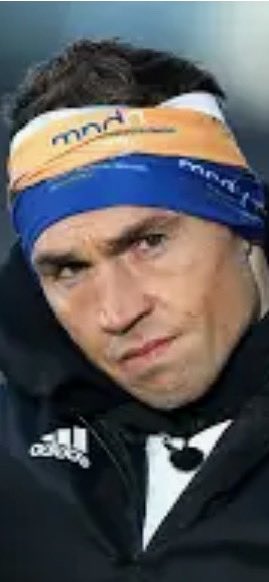 Bosunspop's tweet image. Can anyone explain why this man hasn’t been knighted in the Birthday Honours list? Everyone should just refer to him as #sirkev as those in a position to actually do it have their heads shoved up their arses 😡