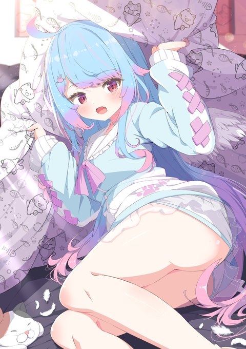 スケブ納品完了!ありがとうございましたー!
布団の中からこんにちわ 