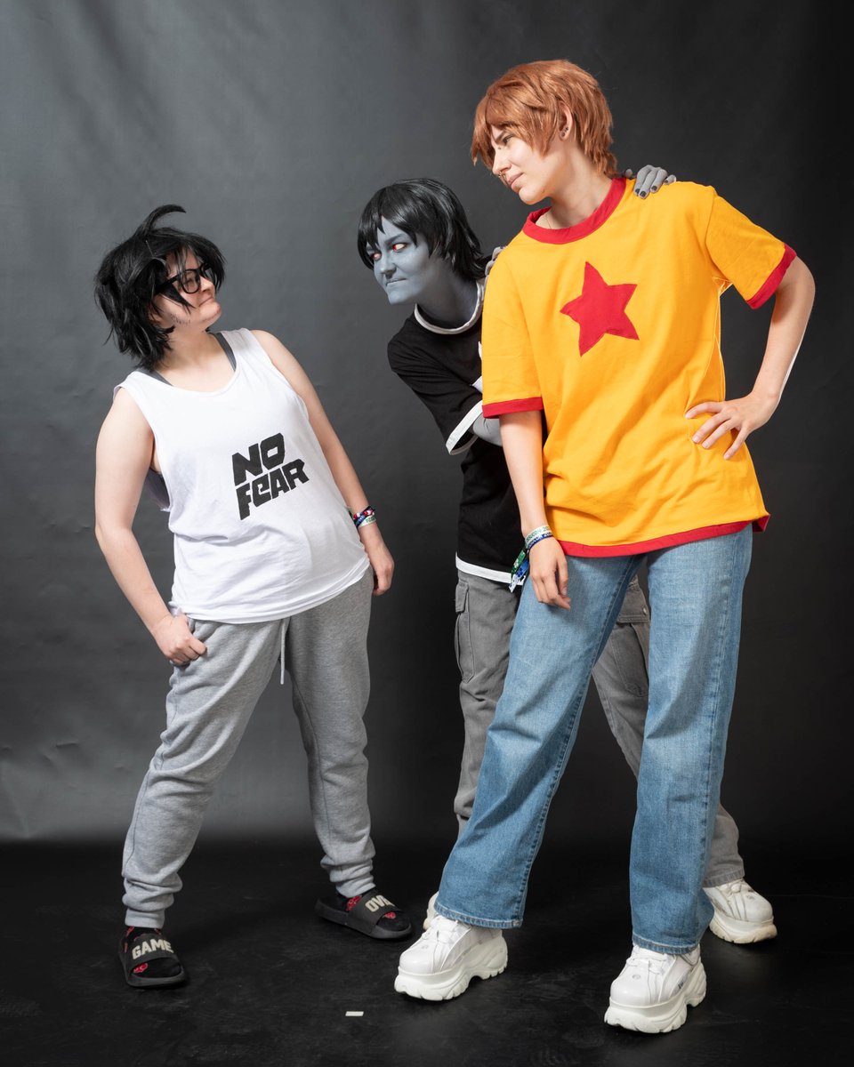 #desucon #cosplay #kuvauspiste lauantain klo 12-14 ja 14-16 kuvat nyt julki. Tämä on suuri askel ihmiskunnalle! conikuvat.fi/desucon-2024/k…