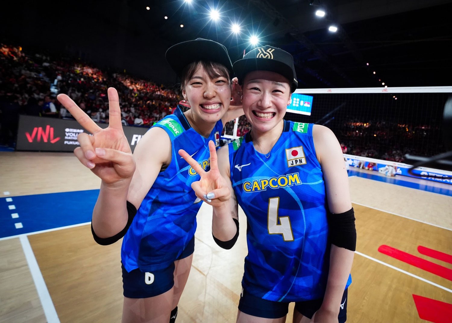 サインバレーボール セルビア