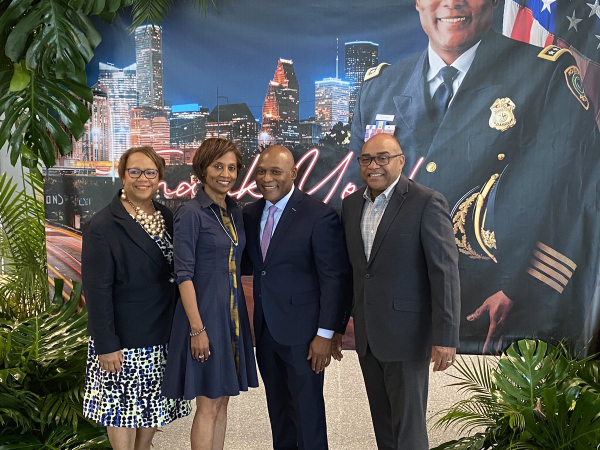 R_ScottSmith's tweet photo. Thank you Chief Finner for 34 years of service at the Houston Police Department. Happy Retirement! https://t.co/OXTF3eeksJ