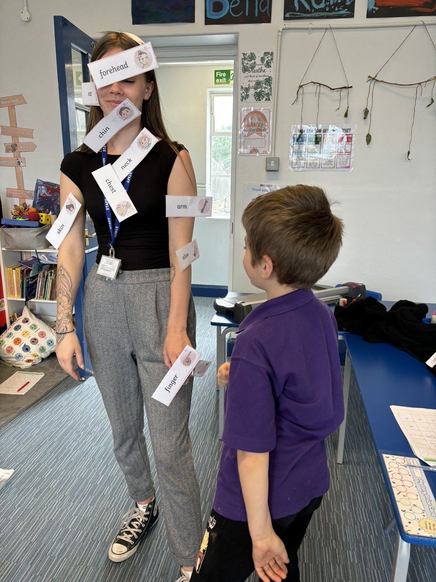 SHAPilotproject's tweet photo. Learning about our body parts! Koala took part in a hand on way of learning the names of body parts by finding different labels hidden around the room and placing them on the correct body part of our lovely volunteer Bella⭐️ 
#SHA #MPP #learning #RHSE #science https://t.co/9jXTUbl5KF