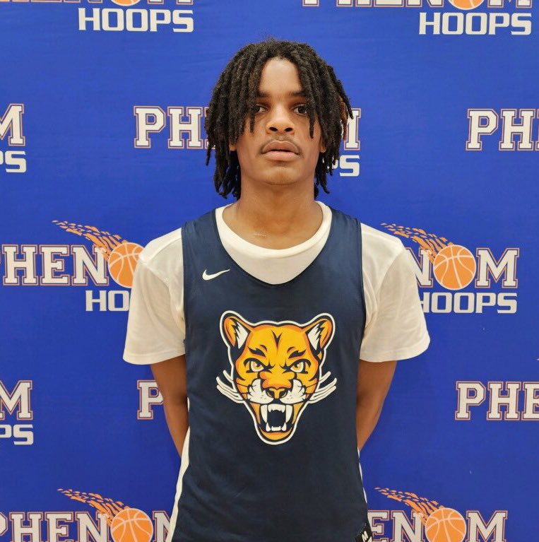 4⭐️ Markus Kerr, a 6-4 SG from Charlotte, NC, tells @On3Recruits the first schools he heard from this morning

-Michigan
-Pittsburgh
-South Carolina
-Samford
-Appalachian State

June 15 marks the first day college coaches can directly contact class of 2026 players.