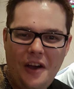 missingpeople's tweet image. Five years ago today, Rocky Parkin went missing.
Rocky was 31 when he disappeared from #Ilfracombe, #NorthDevon, on 15/06/2019.

We're thinking of his loved ones today.

To help #findRockyParkin, please share his appeal and report any sightings to us.
misspl.co/OiqX50SbQL6