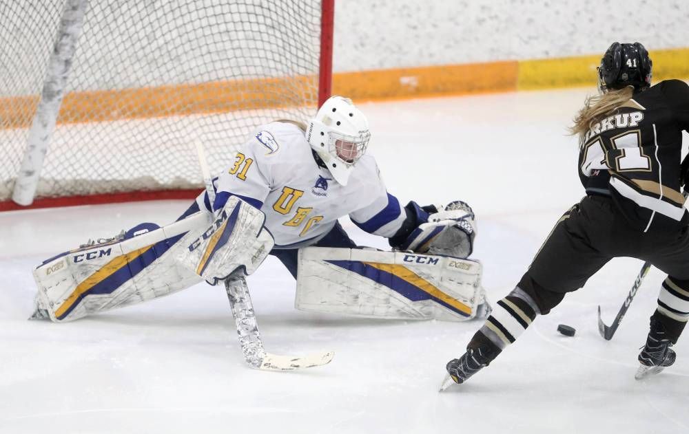 She was there as coach for the inaugural girls’ U15 AAA Wheat Kings season, and now she will be bench boss for the inaugural girls’ U18 AAA Wheat Kings season starting this fall. buff.ly/3xf9Is7 #bdnmb