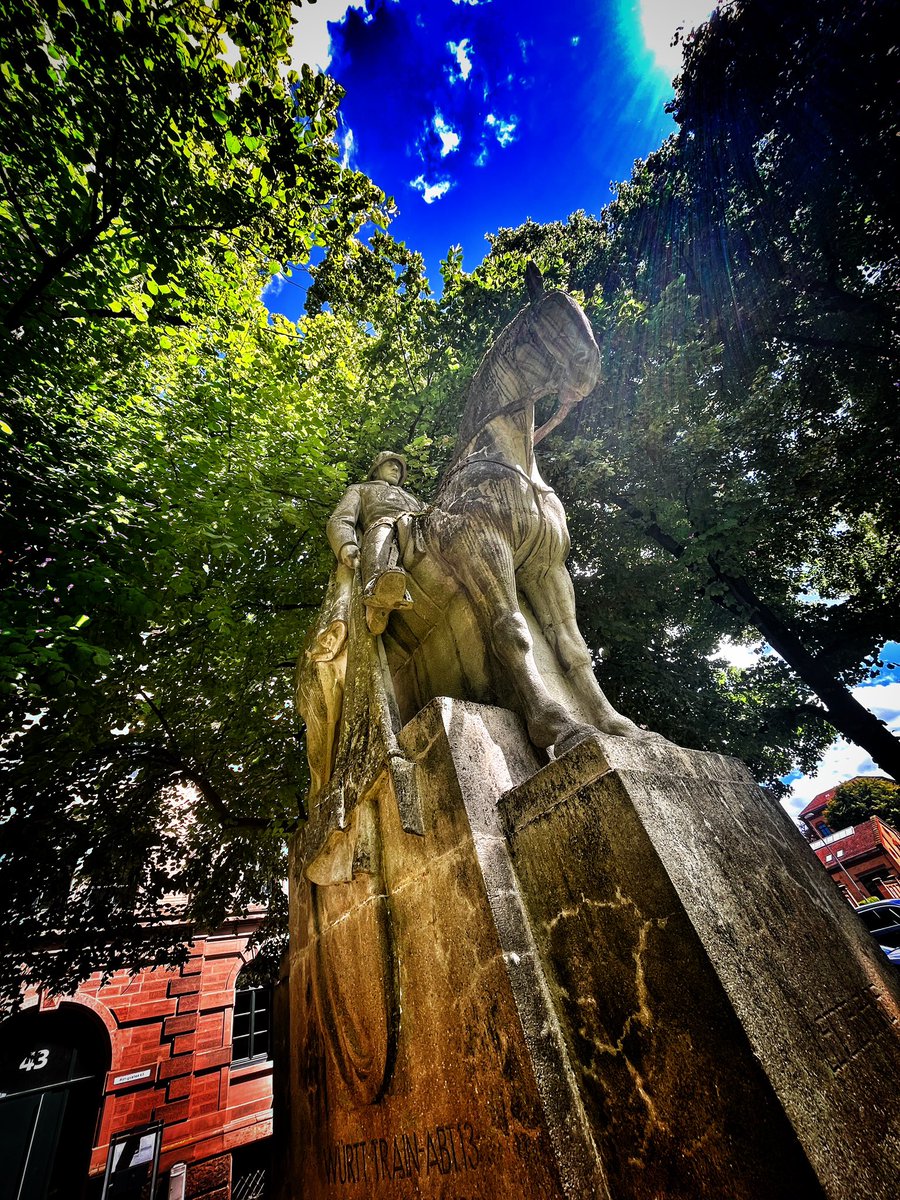 BrunoFahy's tweet image. Ludwigsburg, occasion aussi de voir des monuments de mémoire 1914-1918 .  (Poke @SteveMarsdin ) #greatwar #flandersfields