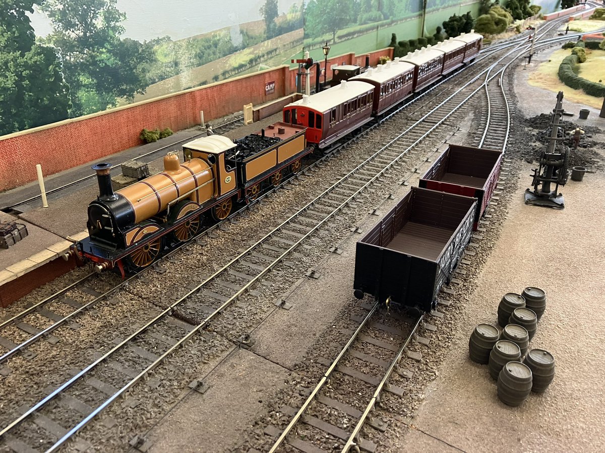 EEMRC's tweet image. All systems go. It’s our monthly working Saturday, and members are hard at work fettling the club layouts ready for our open day next week. Come along to Ruxley Church, Ewell, between 10.00 and 17.00 on June 22 to find out more.