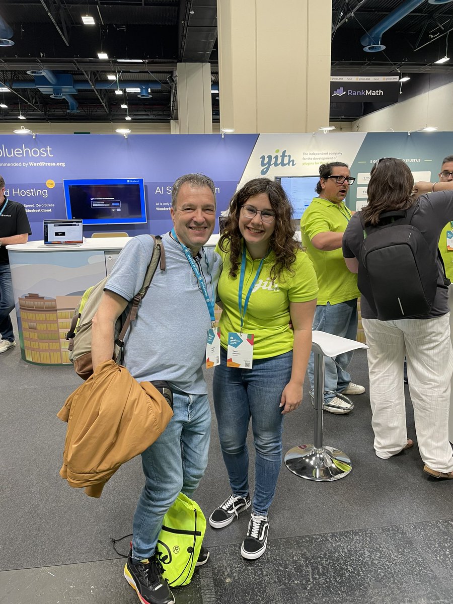 Big thanks to the Italian and Spanish WordPress community for sharing their time with us, it’s always a pleasure 🇮🇹🇪🇸 #WCEU #yithatWCEU