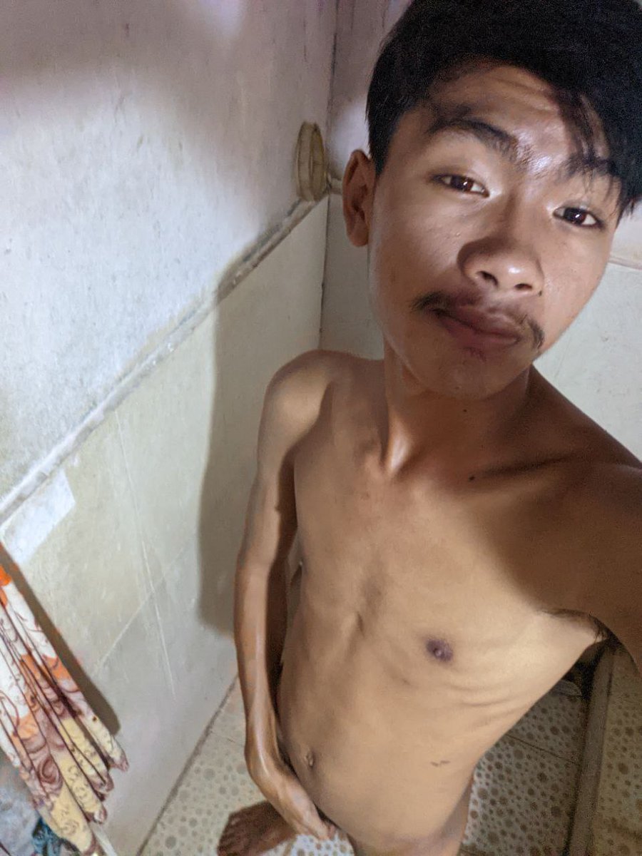 Van Zin💤(កំពុងស្ពឺ) tweet media