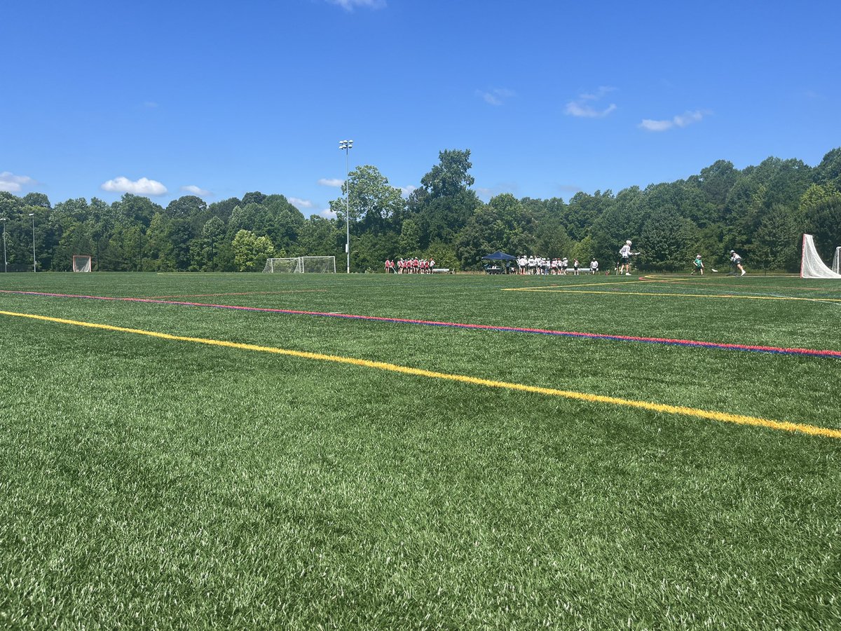 EmoryHenry_mlax's tweet photo. Great day for some #crootin @GoWasps #bluecollargoldstandard https://t.co/Hq1nufqqOi