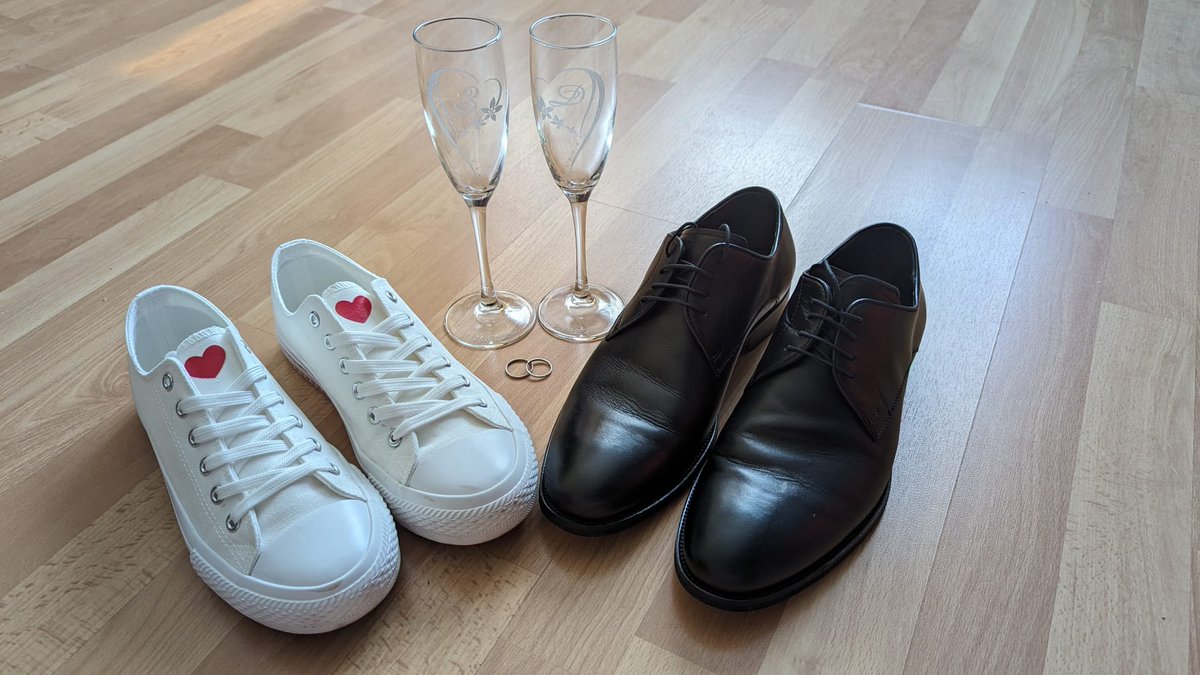 Anka_VT's tweet image. Big announcement: today I got married to the love of my life!!! My soulmate, my everything! @ChuuniVT, my husband, I hope we have a lifetime of love, funny gaming moments, and lots of tears from laughter. You are everything I dreamed of and so much more! ❤️  
Love, Mrs Chuu 🩷 🩵