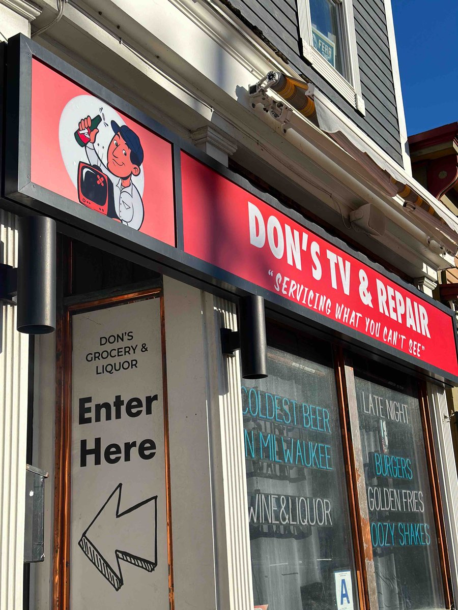 Fix up your #Saturday the Don’s way 🛠️🍔🍻 #SHOPS open 9am-10pm every Saturday with #AllDayBreakfast 🤤 or #TvDinners 📺