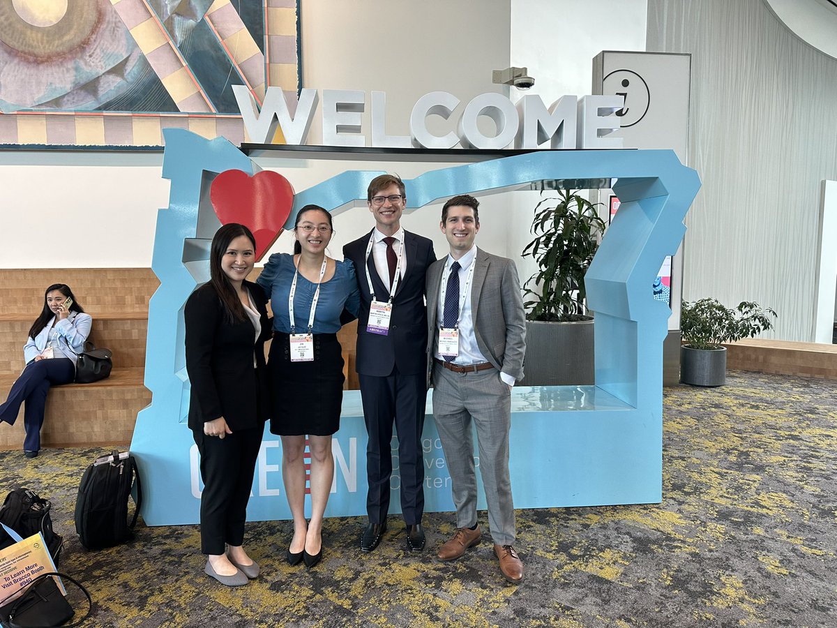 Maxine Tang (@maxinetang) on Twitter photo UChicago fellows love <a href="/robertomlang/">Roberto M Lang</a> and <a href="/ASE360/">American Society of Echocardiography</a> #ASE2024 UChicago fellows love <a href="/robertomlang/">Roberto M Lang</a> and <a href="/ASE360/">American Society of Echocardiography</a> #ASE2024