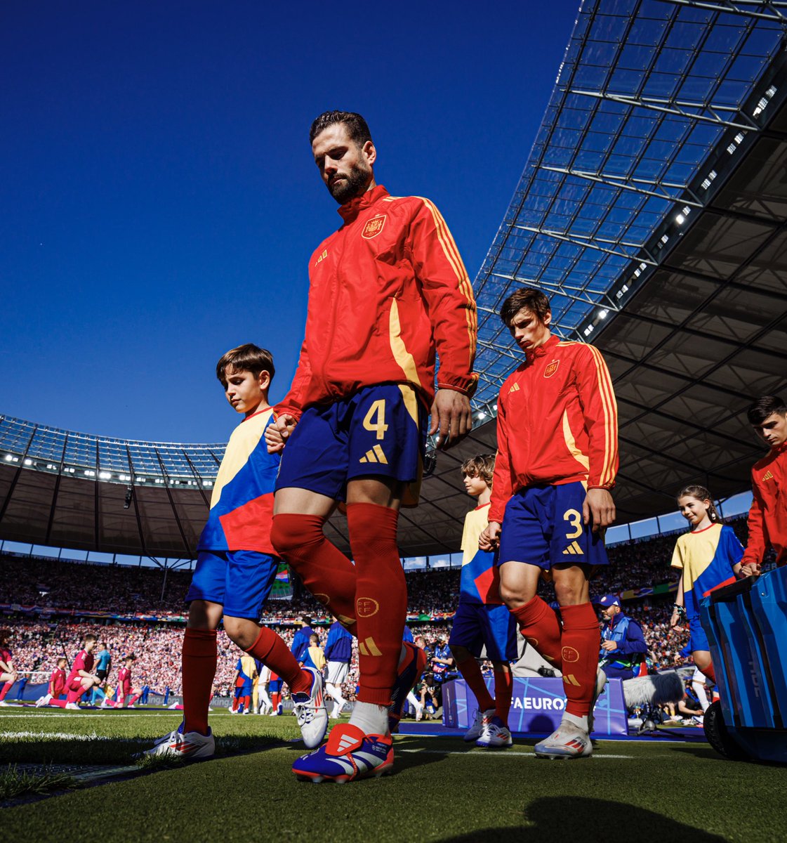 nachofi1990's tweet photo. Buen comienzo. #VamosEspaña https://t.co/tg1qBiovit