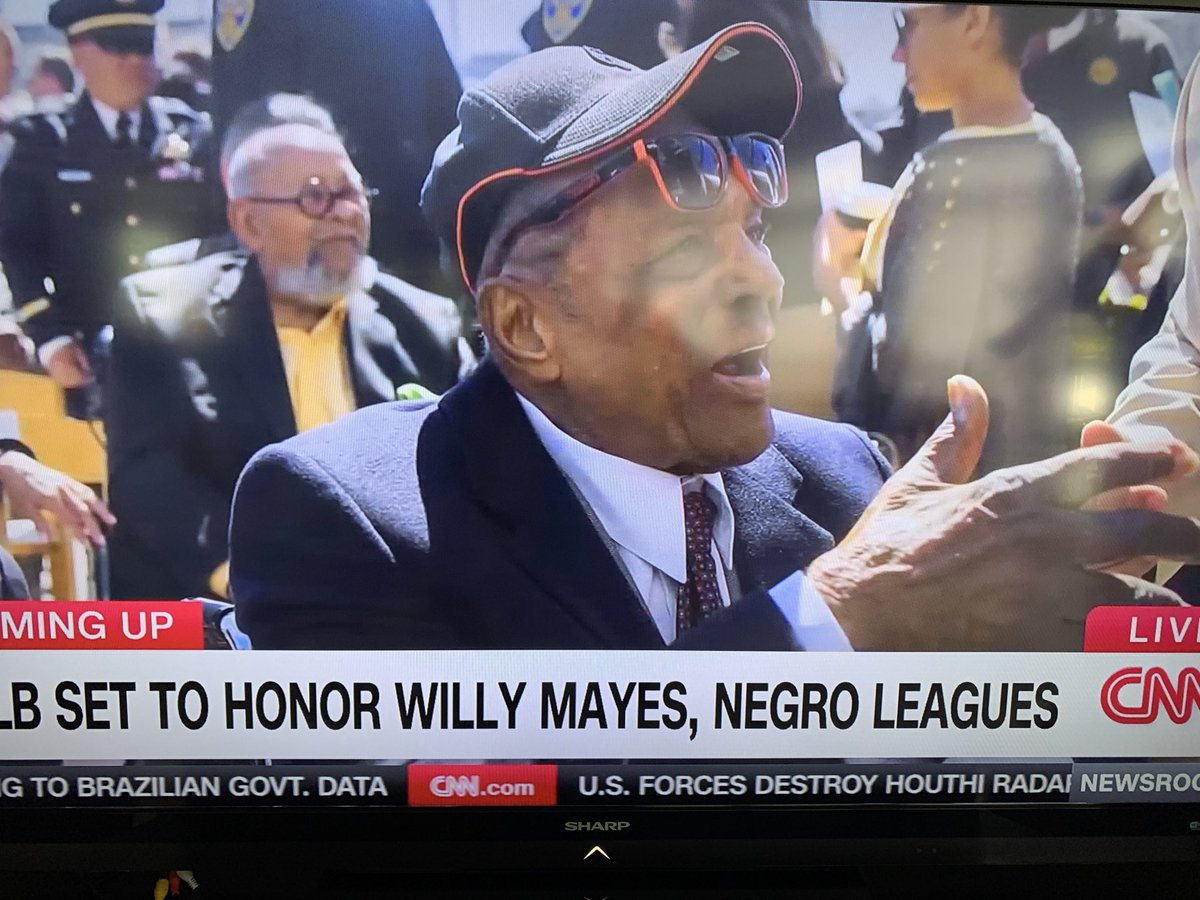 Andy Zipfel tweet media