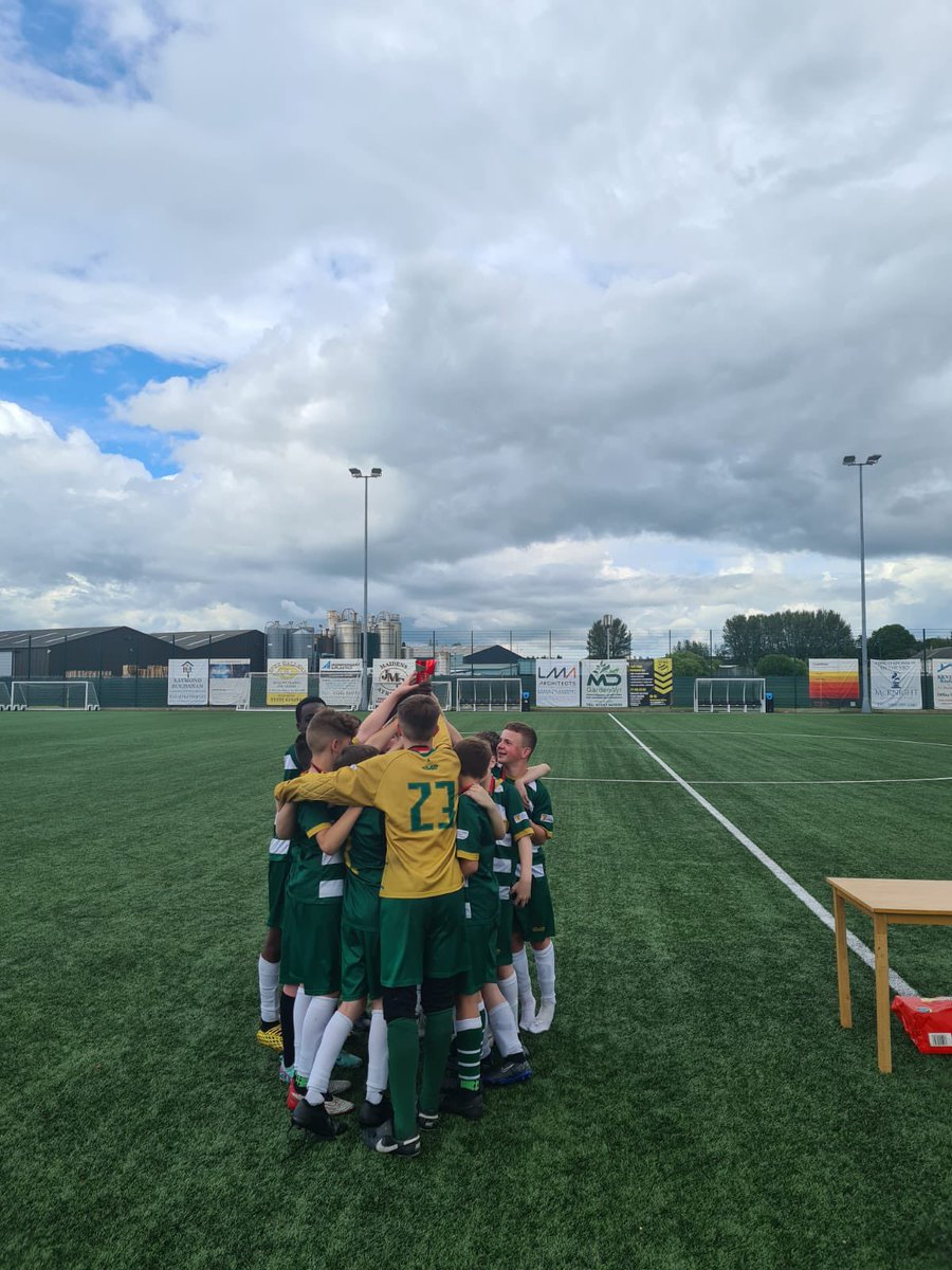 Great end to the season for the 2011 Greens, winning  the Whitletts Victoria Summer Football Festival. 

After topping our group, the boys went on to beat a strong Burnbank Yellows in a well contested final 2-1.

Well done boys! Time to enjoy a well earned rest! 🍀 ⚽️ 

<a href="/in_vics/">Whitletts Vics In The Community</a>