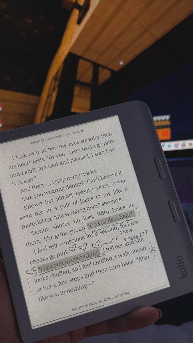 chellbellexo's tweet image. she’s gorg 🫶🏼