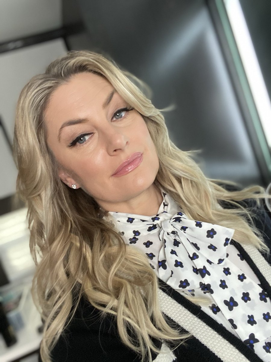 Ahhh Alice Cooper, she was a fun one. 

I can’t believe it’s been a year since we wrapped our 7 season run of #Riverdale. Feeling a bit nostalgic lately.

instagram.com/p/C8PdxE-JRI7/…