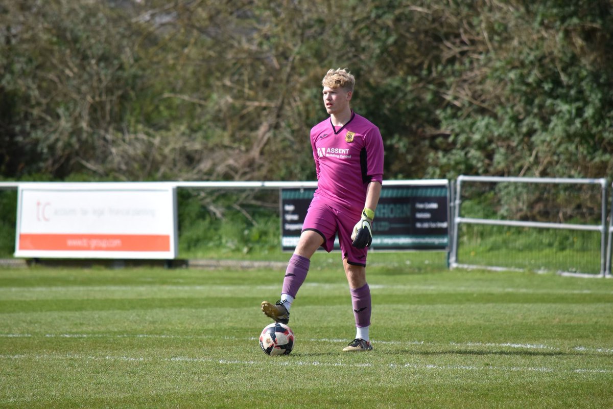 PTFCTheRams's tweet photo. ✍️ | 𝗥𝗘-𝗦𝗜𝗚𝗡𝗘𝗗 

We are thrilled to announce that Harry Greenfield will be back for the 2024/25 campaign. 

Harry is available to sponsor - Please contact the club for details. 

#uptherams https://t.co/bpymiFtIeE