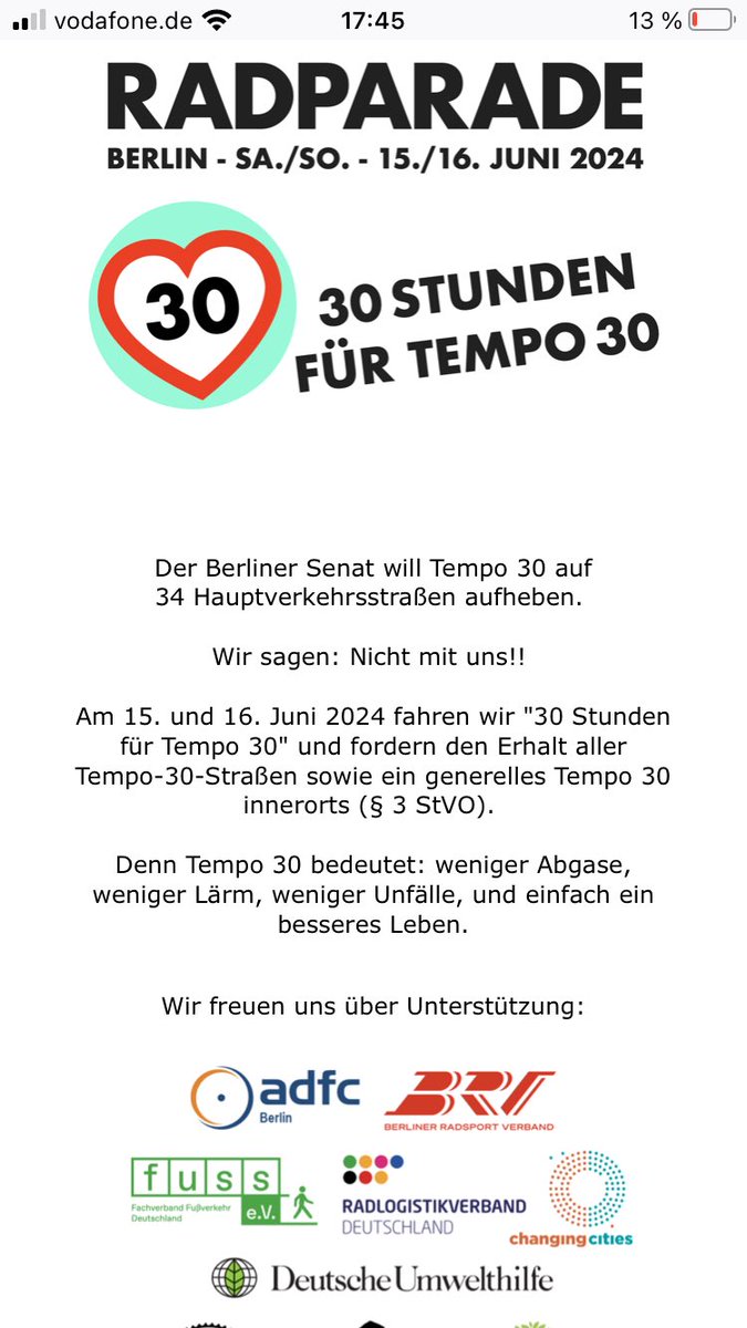 BialluchLiu's tweet photo. Die #Radparade  🚴🏾‍♀️🚴🏼 ist in Berlin im Gange, einfach zu den u.g Slots am Potsdamer Platz einsteigen und mitfahren 👉30 Stunden #Radfahren für Tempo 30 💪🏽👏🏼@GrueneTS #Verkehrssicherheit #visionzero https://t.co/4uHvzEwJAj