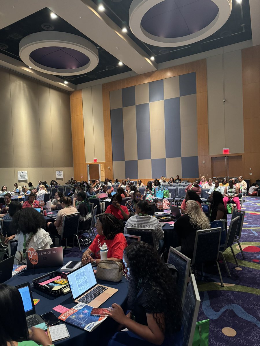 PowellinPrimary's tweet image. It was such a rewarding experience presenting alongside Dr. Ward at  #MathCON24!  Our 3 sessions were packed with 2nd &amp;amp; 3rd grade educators from across the state. 🎉 🧮 #mathismyjam