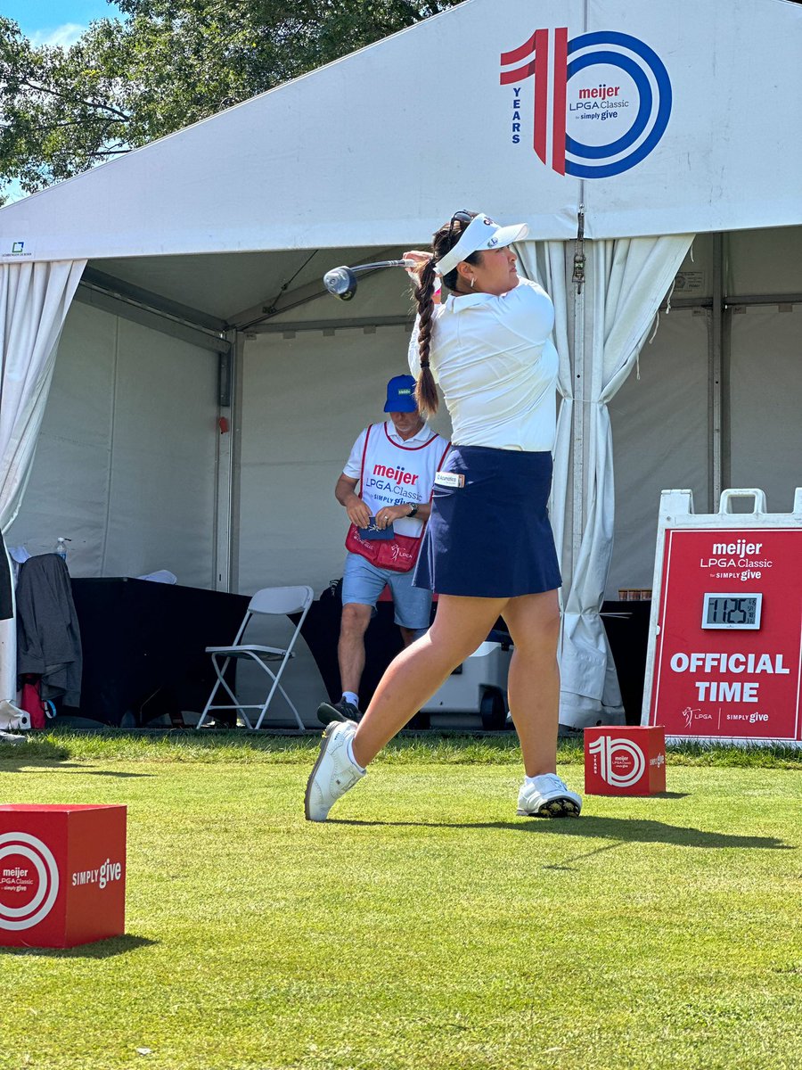 MeijerLPGA's tweet photo. Round 3๐๐ผโโ๏ธ#forehunger https://t.co/Sy7VIkxNzw