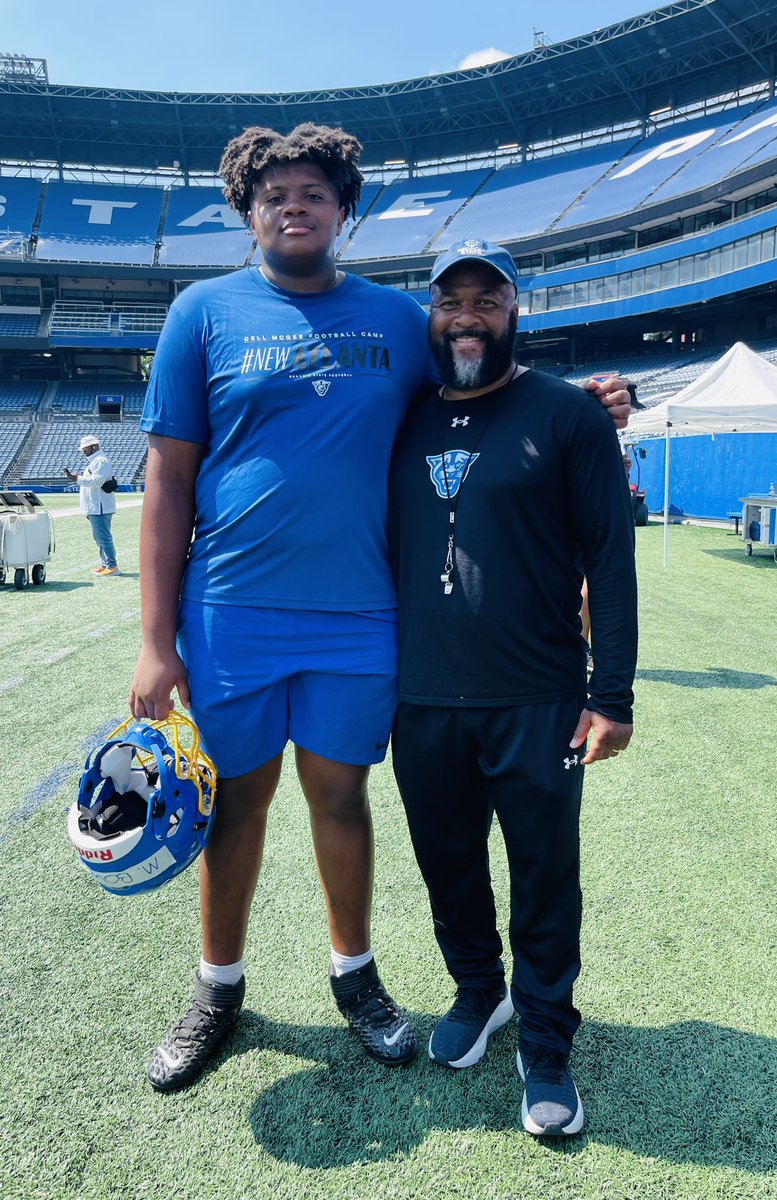 michaelbowensjr's tweet image. I'm grateful and blessed to receive my second offer from Head Coach @DellMcGee at @GeorgiaStateFB #AGTG @coachbclause @Coach_Bowens  @247sports @RecruitGeorgia @HalltechSports1 @ScoutFball
#oline #offensivetackle #passpro