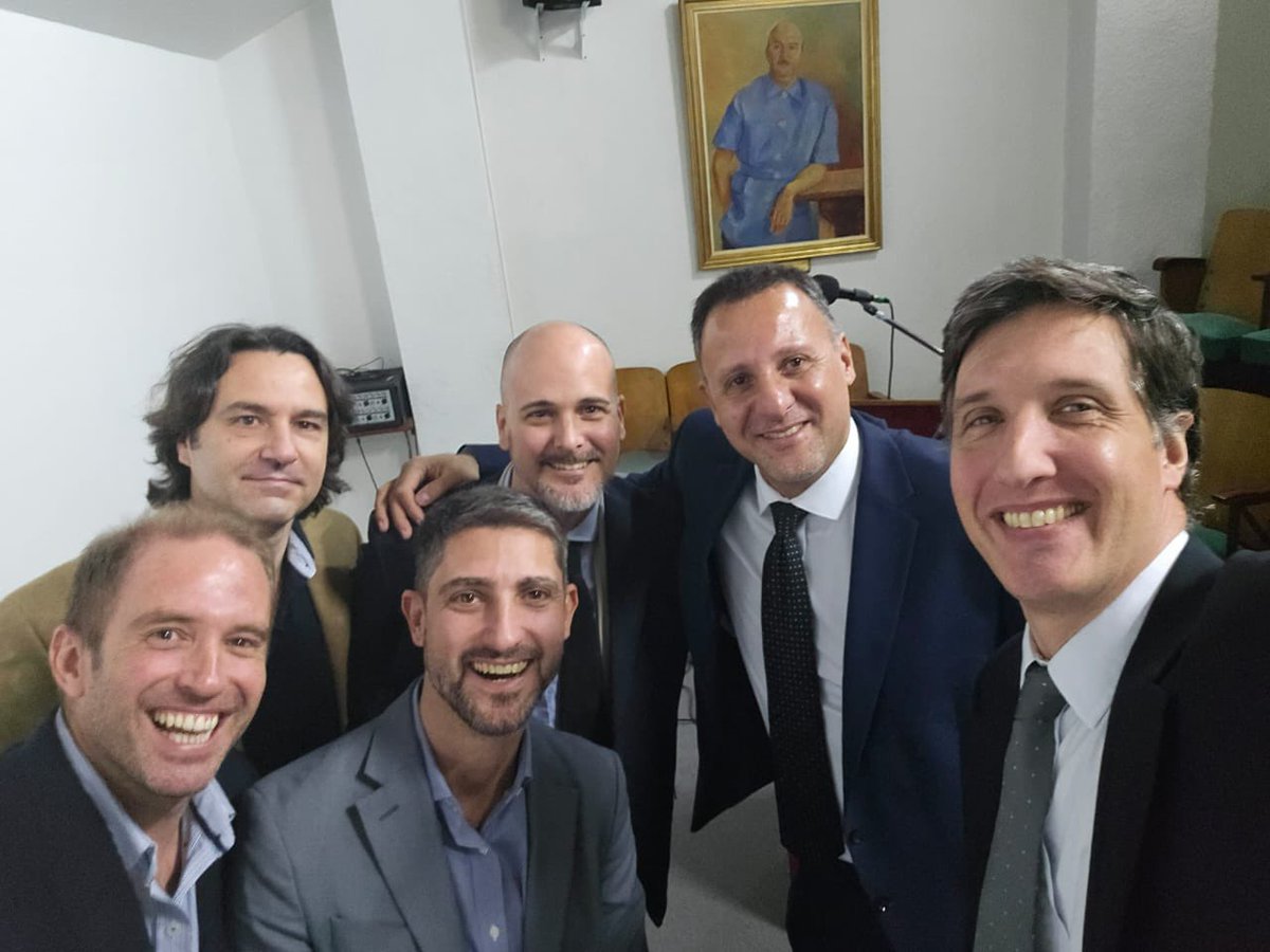 Finalizamos la Preceptoría de Tumores Genitourinarios. Rosario 2024. Gracias a todos por participar <a href="/DBarreiro4/">Diego Barreiro</a> <a href="/FFerraris_URO/">Federico Ferraris</a> <a href="/Martin_AngelMD/">Martín Angel</a> <a href="/mainanic/">Nicolás Mainardi</a> <a href="/AngelBergero/">miguel angel bergero</a>