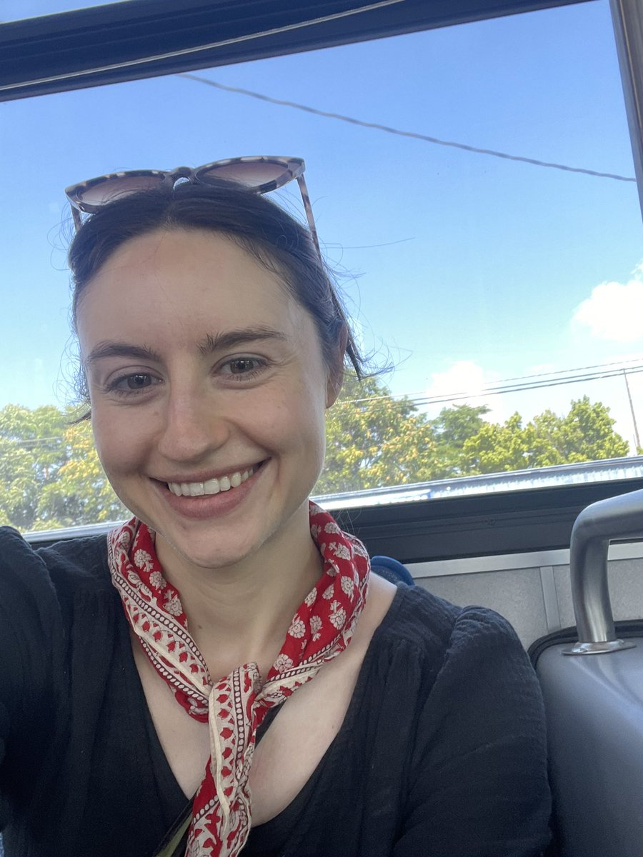 _stephanieowens's tweet photo. The 56 is so much better than driving on Gallatin. Also great AC! #busselfie #nashvillemoves #choosehowyoumove https://t.co/o3I3ltaHFq