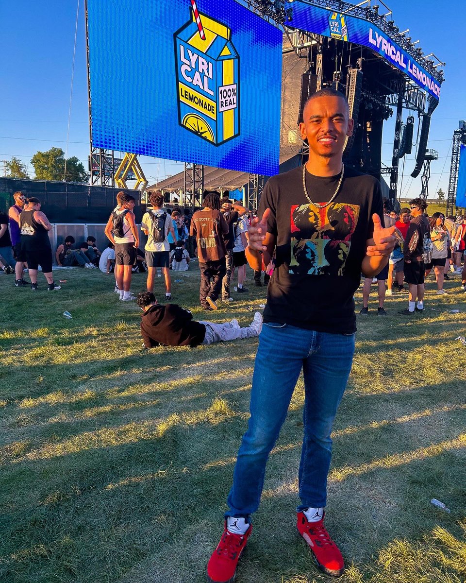 jaylenector's tweet image. Lyrical Lemonade Summer Smash