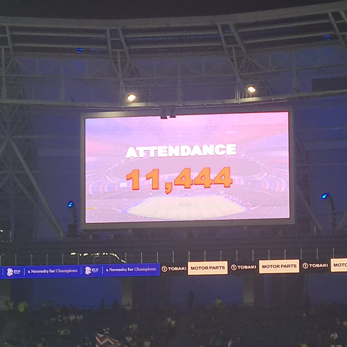 NorphGun's tweet image. 11,444 attended the #PialaFA2024-25 #JDTvKDN match! Over 10k in a Hari Raya Haji weekend is a good traction!

Happy to be seeing all of you today at SSI!