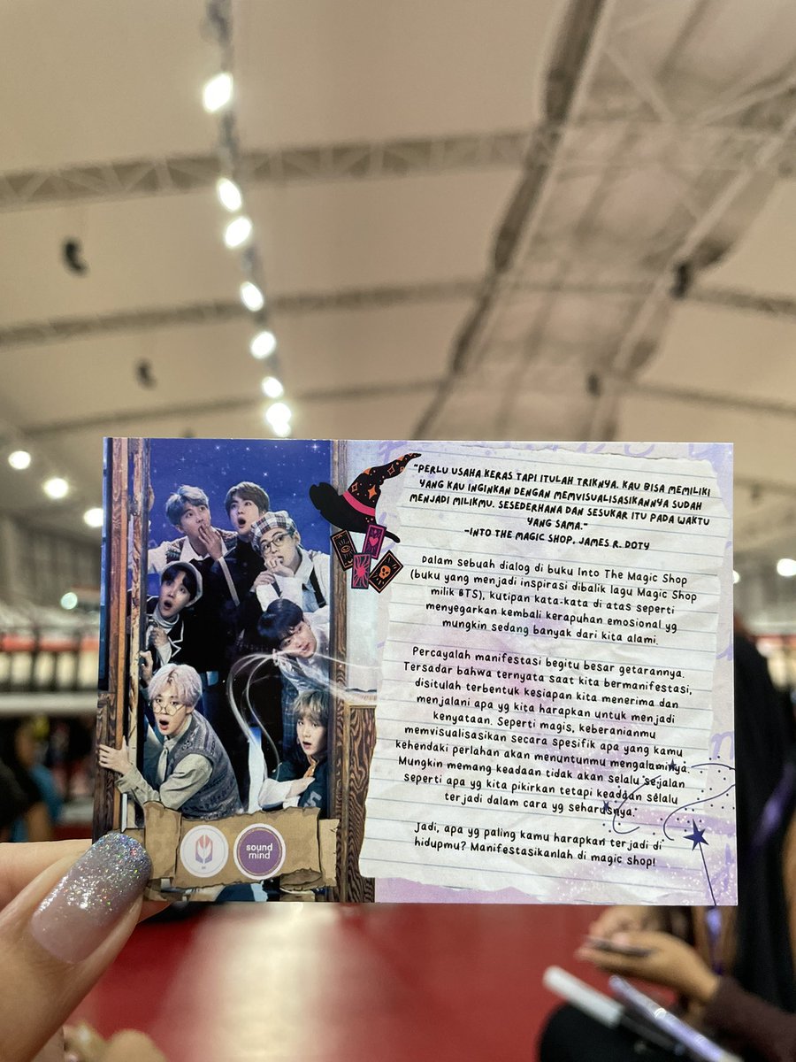 BTS_AHC_IDN's tweet photo. The magic happens into the magic shop 💜

Thank you ARMY dan tim @BakbakEnt atas kesempatannya utk kami kembali sharing di LFS 3.0 it was so magical apalagi momen dimana kita lagi ngobrolin ttg manifestasi dan hadiah foto 0t7 terwujud!

#LightforSoul #MagicShop #BTS_AHC_IDN https://t.co/n5cgsQ6gC2